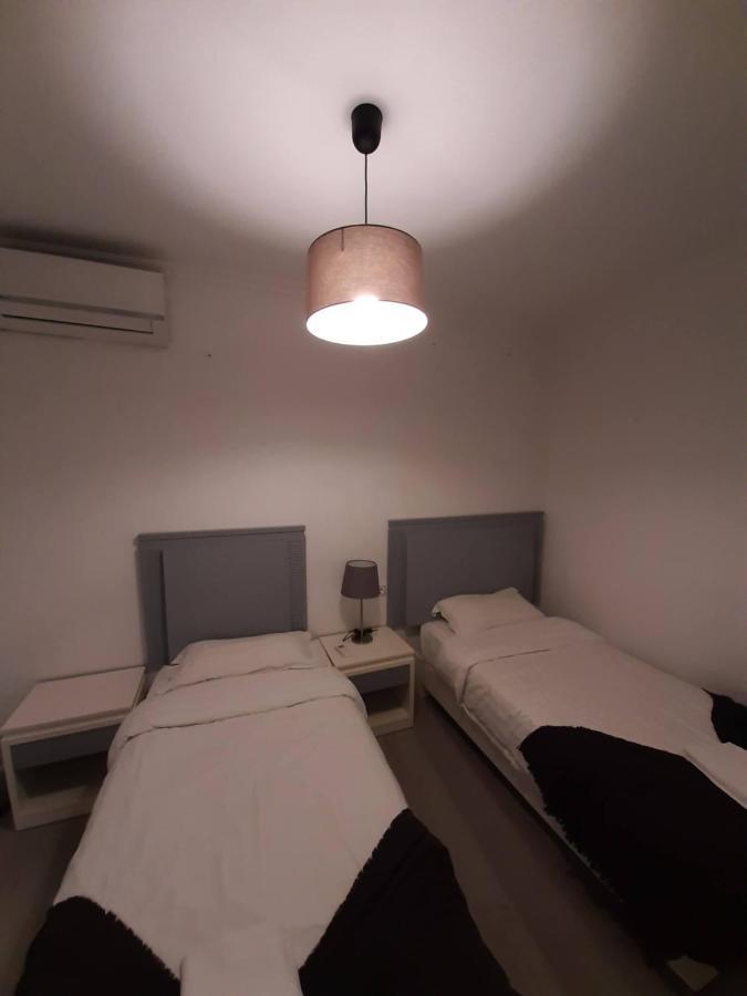 Ch Lumiere Otel Madrid Dış mekan fotoğraf